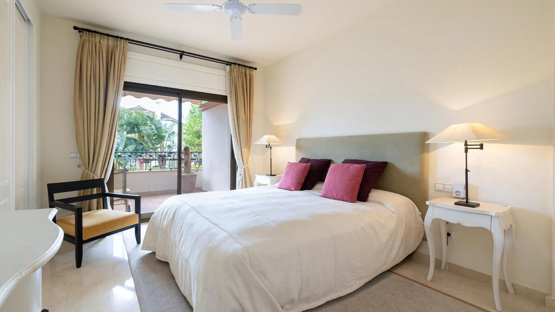 Apartmán Rio Real Vista Golf, By Homing U Marbella